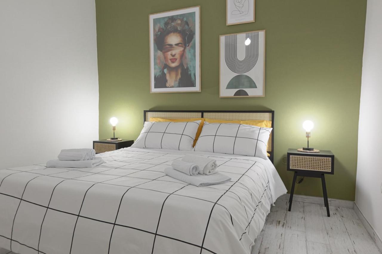 La Sedia Rossa Historical Centre Apartment Agrigento Bagian luar foto